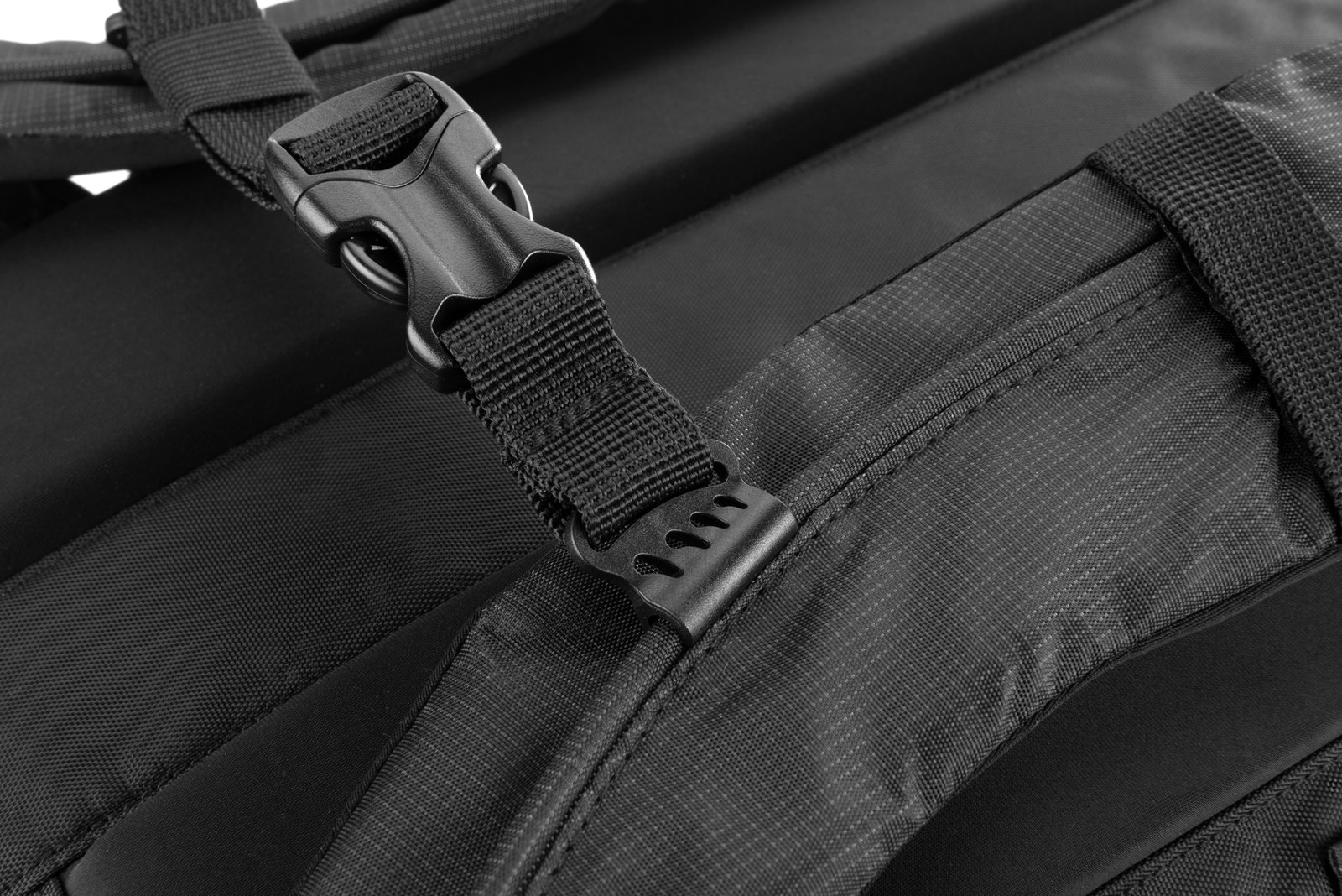 Backpack UBANGI Schwarzwolf grey - Image 5