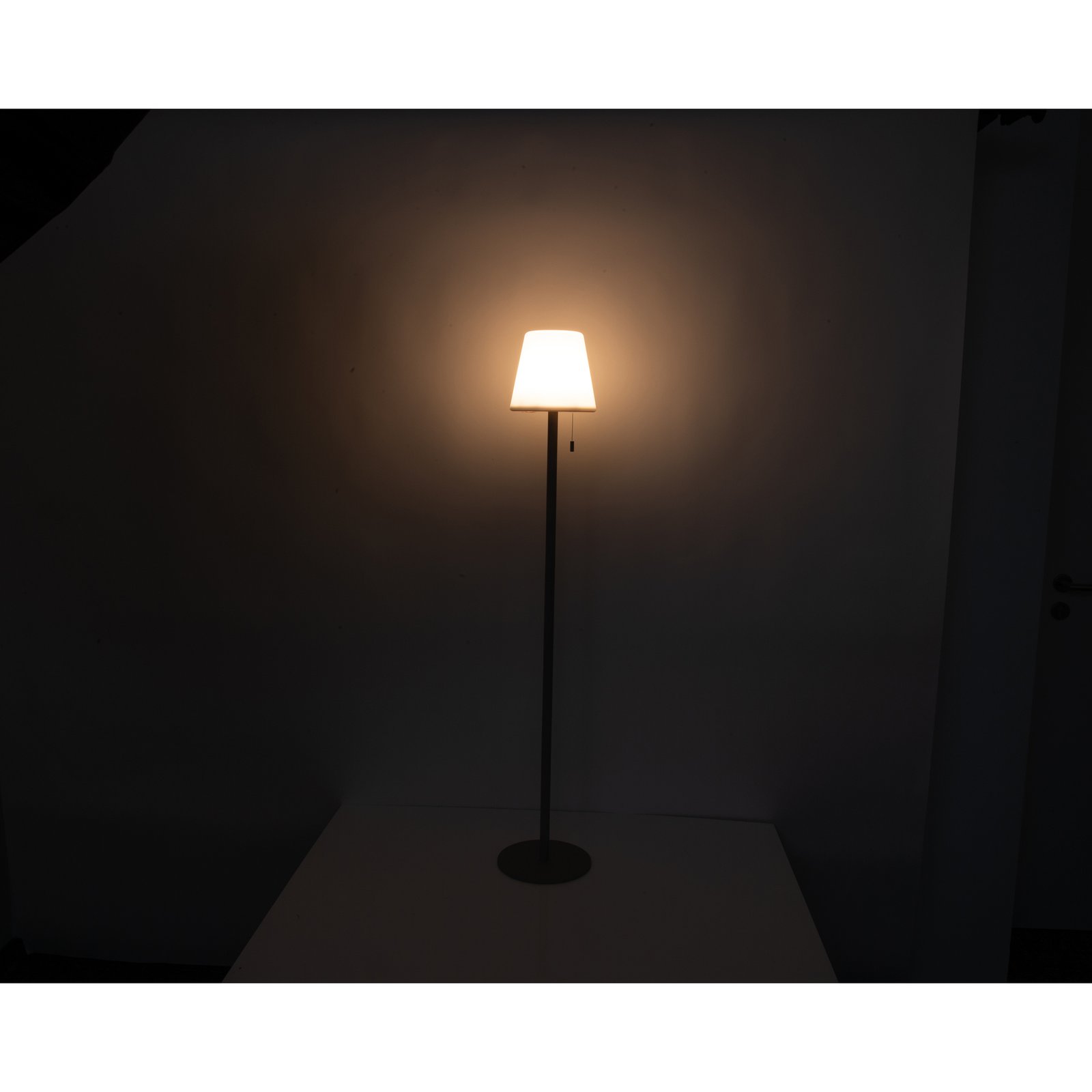 Tall color-changing lamp BRIDGET white - Image 3