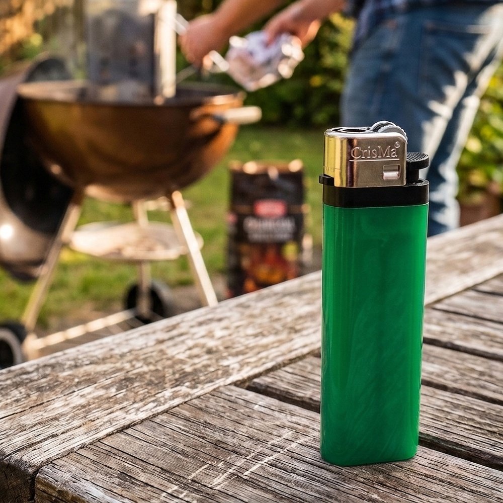 Disposable lighter KLEOPATRA green